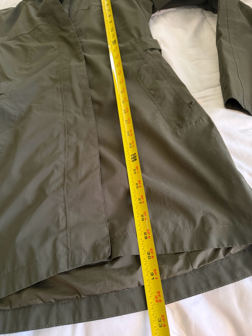 The North Face Women's City Breeze Rain Parka — Olive - Picture 5 of 12